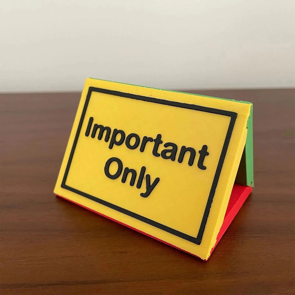 Teacher Desk “Do Not Disturb” Sign – 3-Sided Desk Indicator Kairos & Co.