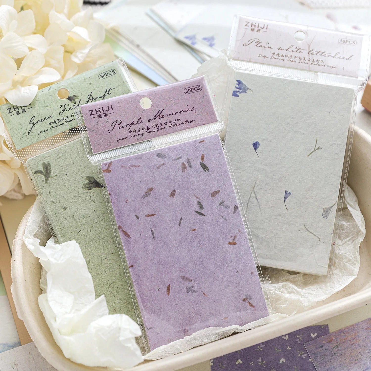 Cleaned-up Title:
Dreamland Memo Pad – 50pcs Decorative Paper for Journaling & Scrapbooking Divina Constitutio