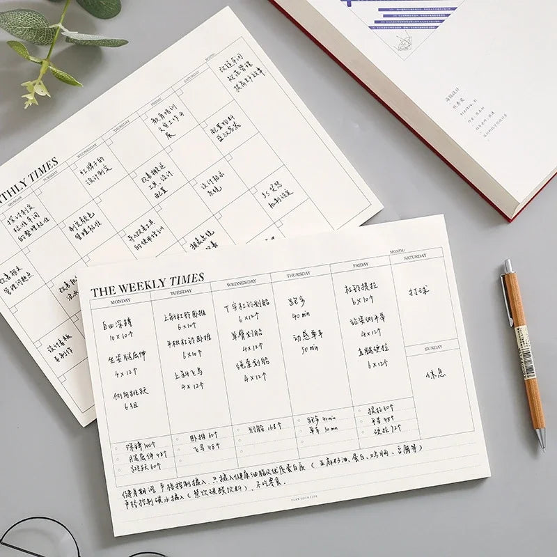 Weekly/Monthly Planner Notebook – Undated Study & Office Agenda Divina Constitutio